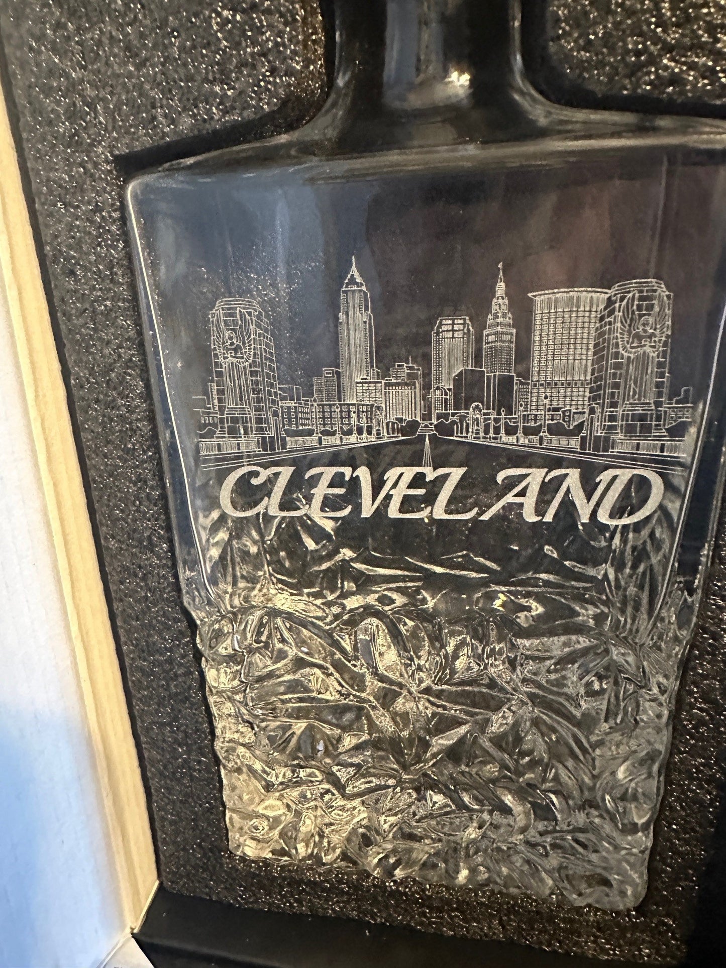 Decanter only Fancy cleve designs
